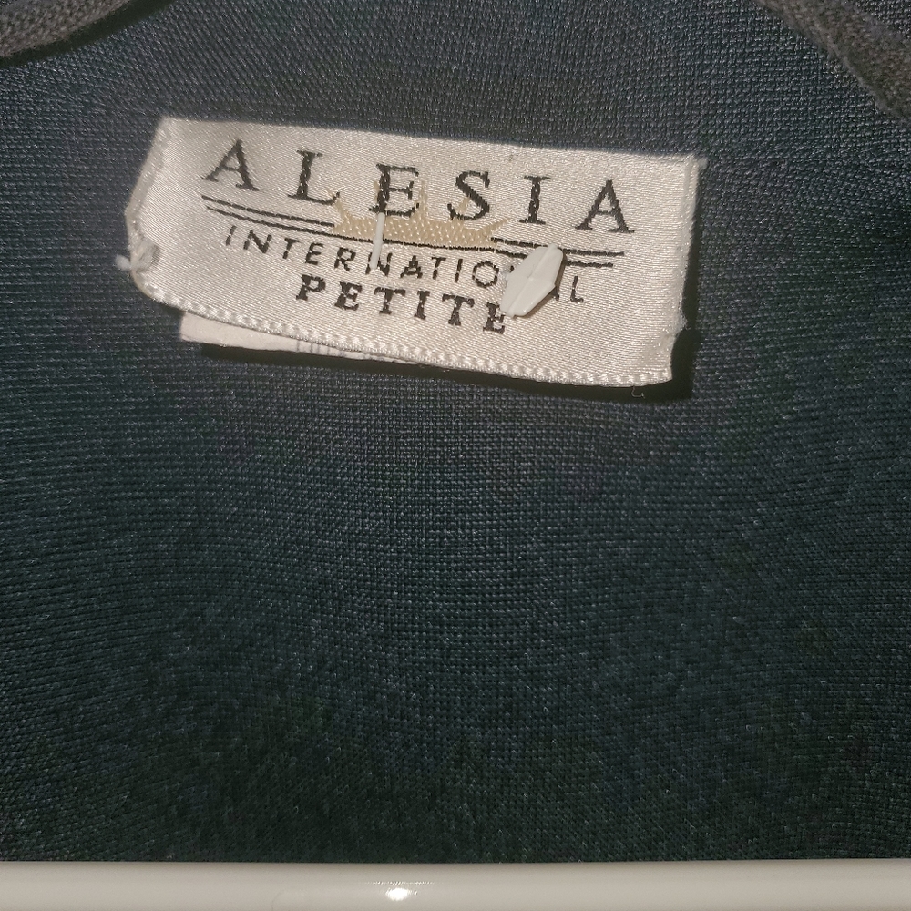 Jacket - Picture 4 of 4